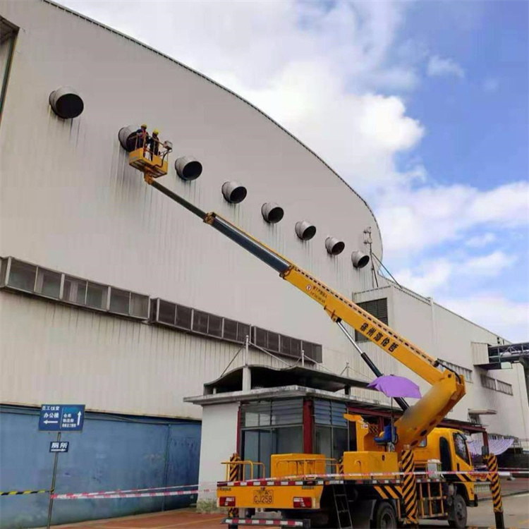 千家镇高空作业车出租服务：专业广告牌安装解决方案